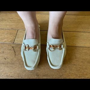 Never worn Gucci driving loafers moccasins NWOT
